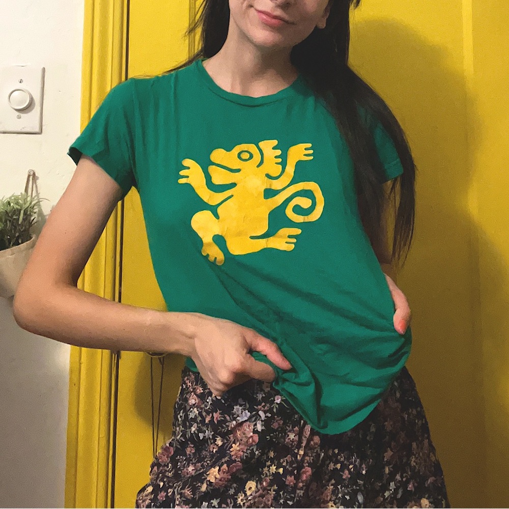 💚 LEGENDS OF THE HIDDEN TEMPLE 💚 Green Monkeys Top Size: M